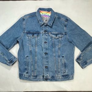 Levi’s premium PRIDE TRUCKER jacket XL Denim NEW